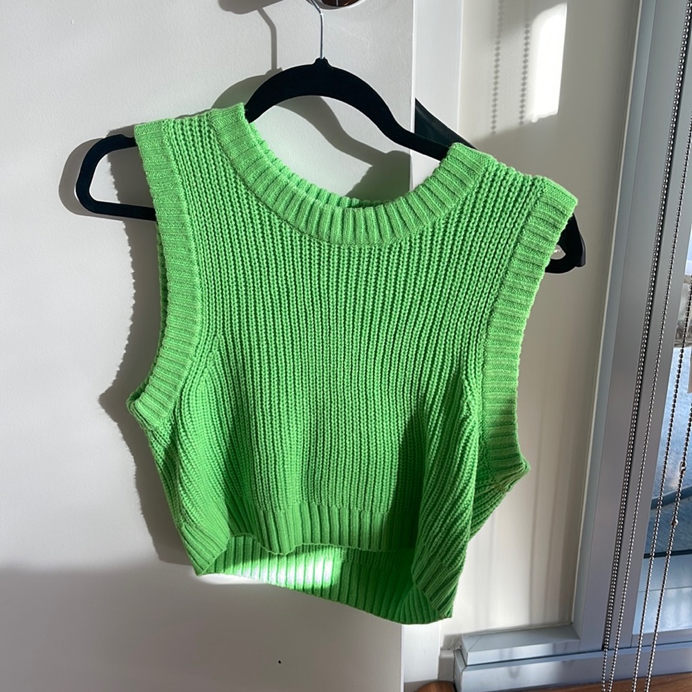 H&M Neon Green Sweater Vest Medium